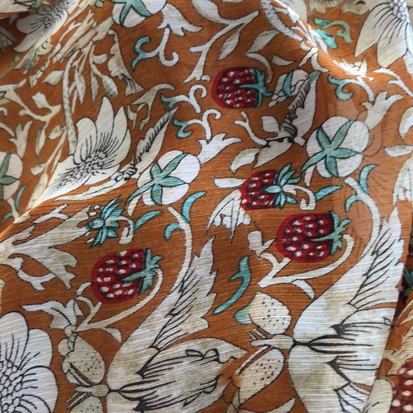 Vest - Picture 7 of 7